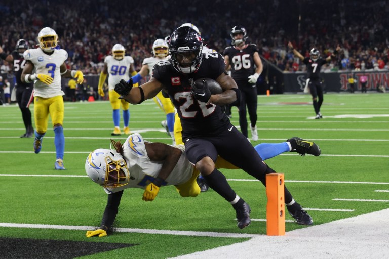 What happened to Joe Mixon? Live injury updates from Texans training camp