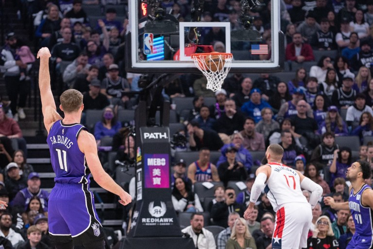 Best Domantas Sabonis prop bet for Kings vs. Nuggets