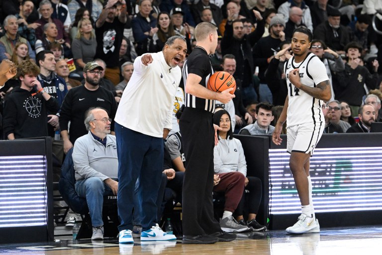 College Basketball Best Bets: Picks & Props for Alabama, Auburn, Georgetown on February 19
