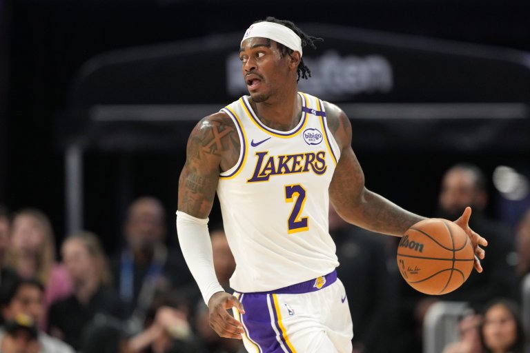 Fantasy Basketball Cheat Sheet: Top DraftKings NBA DFS Plays for Hornets vs. Lakers on February 19