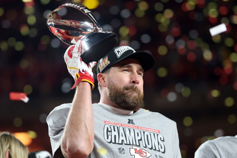 Travis Kelce Super Bowl Cheat Sheet: Prop Bets and DFS Analysis