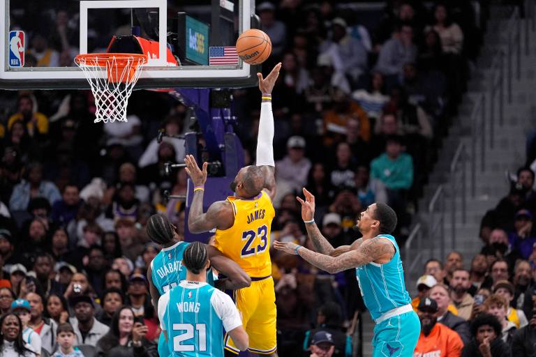LeBron James Best Prop Bets for January 28
