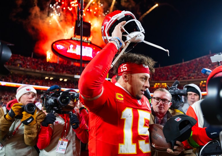 Patrick Mahomes Super Bowl Cheat Sheet: Prop Bets and DFS Analysis