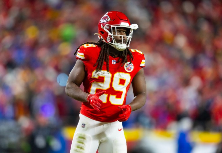 Tracking Kareem Hunt’s performance in Super Bowl 2025 vs. Eagles