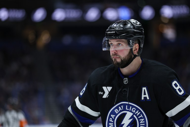 NHL Best Bets Today: DK Network Betting Group Picks for February 25 on DraftKings Sportsbook