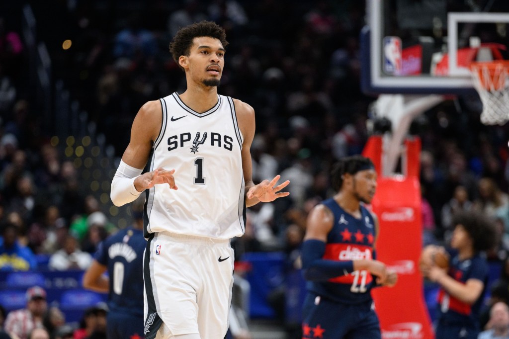 Cleveland Cavaliers vs. San Antonio Spurs prediction, pick for Monday 12/29/25