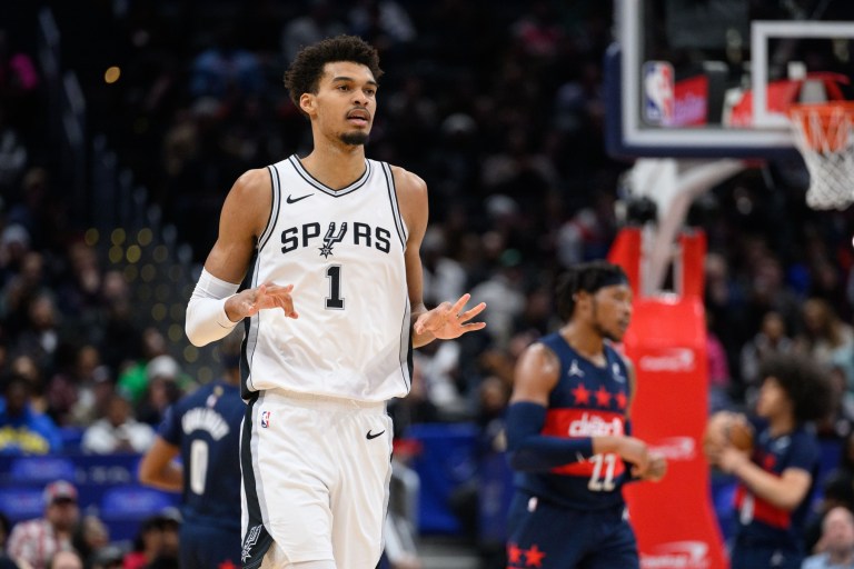 Cleveland Cavaliers vs. San Antonio Spurs prediction, pick for Monday 12/29/25