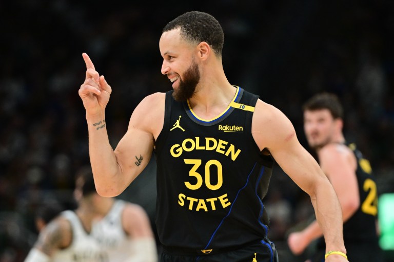 Best Steph Curry player props for Warriors at Mavericks tonight