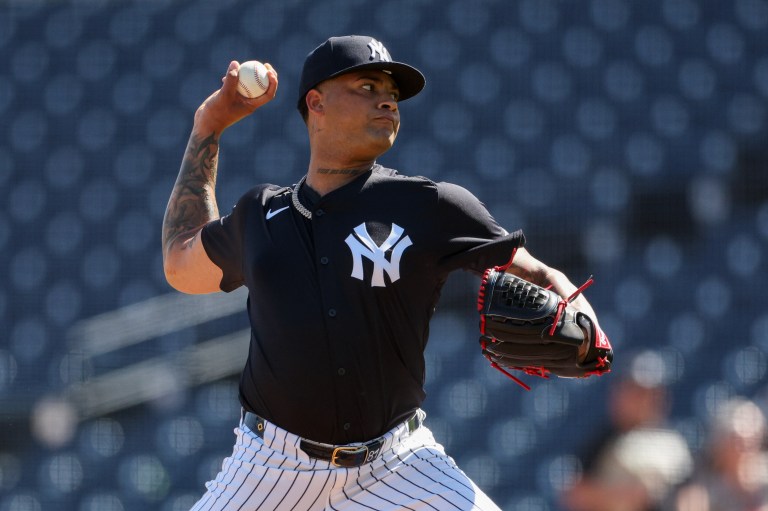 Luis Gil Injury Update: Expected to miss three months