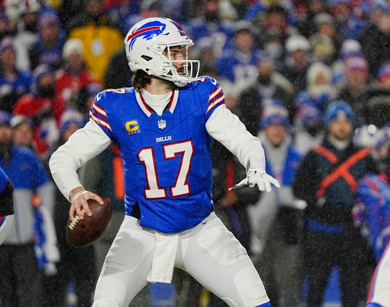 Josh Allen signs six-year deal with Bills