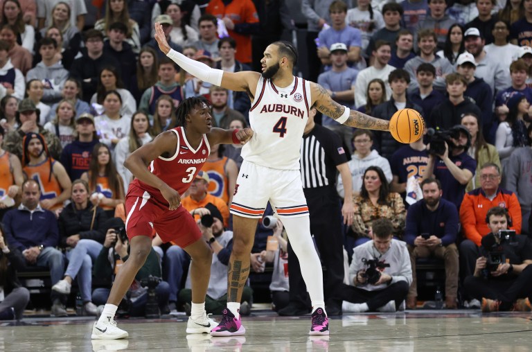 College Basketball Best Bets: No. 1 seed Odds for 2025 NCAA Tournament