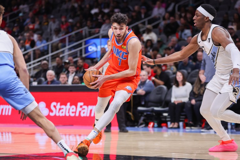 What happened to Chet Holmgren? Live injury updates for Thunder at Hawks 2/28/25
