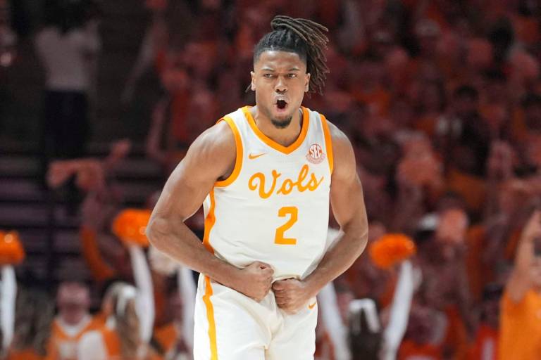 College Basketball Preview and Betting Picks: Tennessee at Ole Miss on Wednesday 3/5/2025