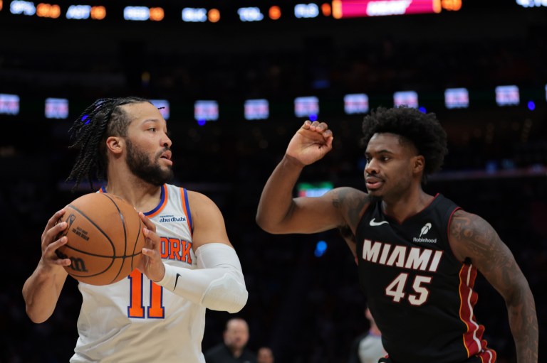 Jalen Brunson Best Prop Bets for Knicks vs. Warriors Tuesday 3/4/2025