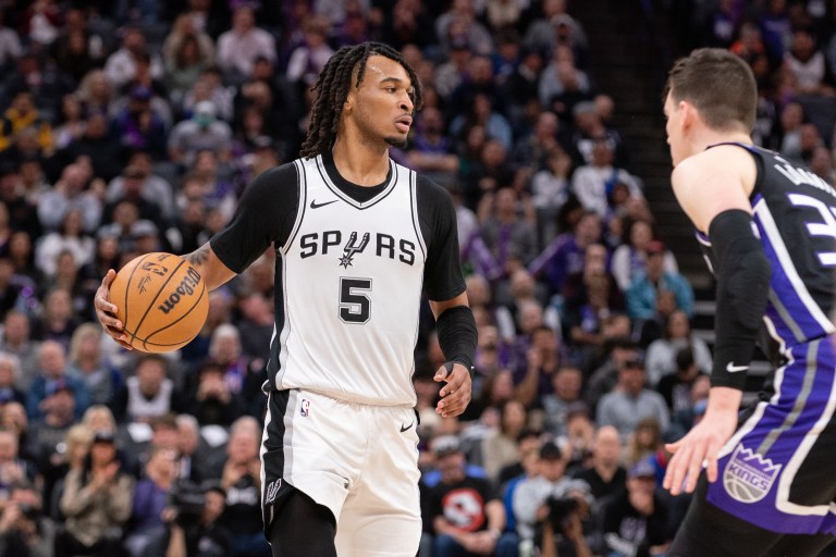 Stephon Castle Injury Update: Monday 3/10/25 vs. Mavericks