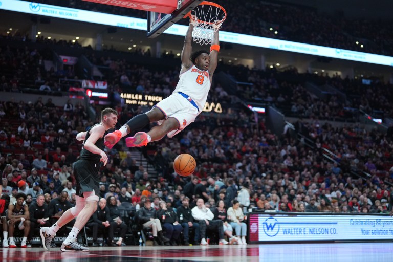 Top NBA DFS Stacks for Saturday 3/22/25