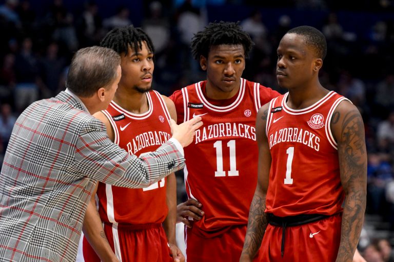 Best Johnell Davis prop bet for Arkasas vs. St. Johns in March Madness Round 2