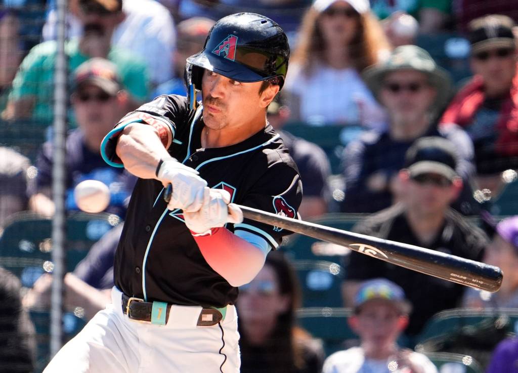 MLB DFS Picks: Three must-start fantasy baseball players for Friday 4/4/25