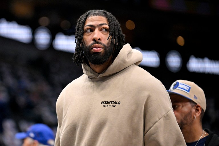 Anthony Davis Headlines Today’s NBA Injury Report: Thursday 3/27/25