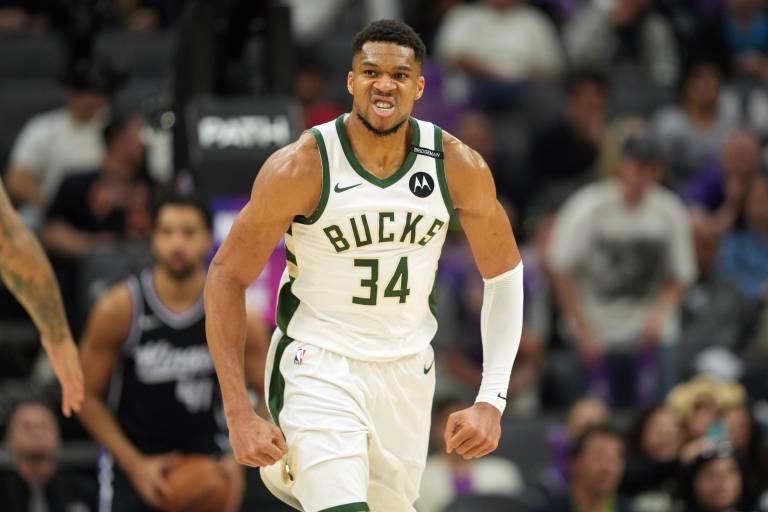 Milwaukee Bucks vs. Charlotte Hornets prediction, pick for Monday 12/29/25