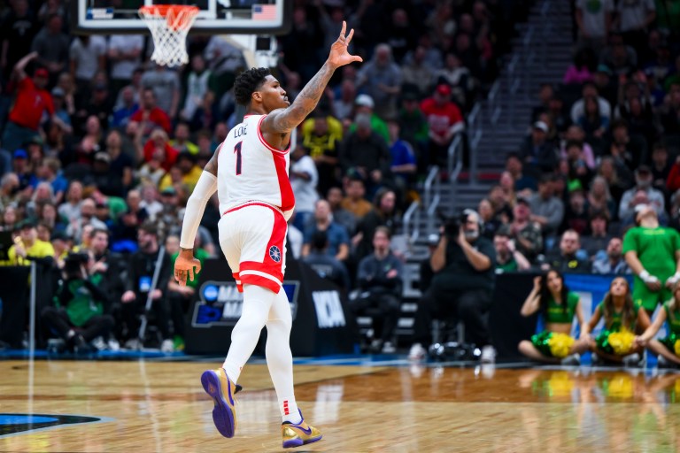 Best Caleb Love prop bet for Arizona vs. Duke in March Madness Sweet 16