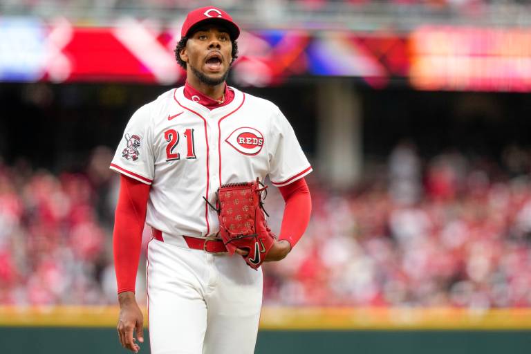 Top Hunter Greene Props for Reds vs. Giants on Monday 4/7/25