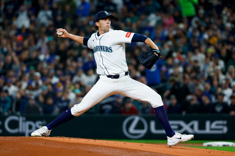 MLB DFS Picks: Three must-start fantasy baseball players for Tuesday 4/1/25