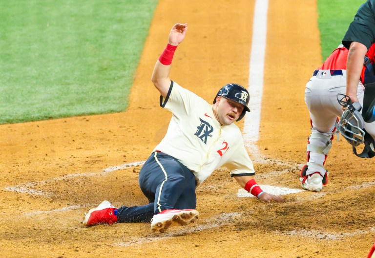 DraftKings MLB Pick6 Fantasy Baseball Picks: Top Plays and Projections for Tuesday 4/1/25