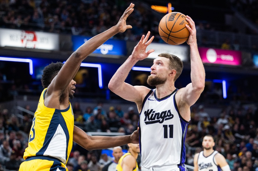 Domantas Sabonis Injury: DFS and prop bet impact for Kings at Hornets on 4/4/25