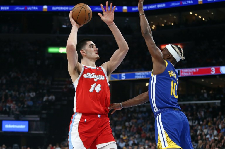 Three NBA must-starts for fantasy basketball – Saturday 4/5/25