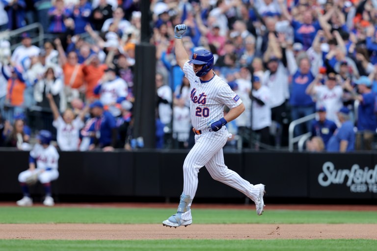 DraftKings MLB Pick6 Fantasy Baseball Picks: Top Picks for Saturday 4/5/25