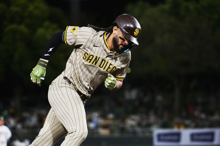 Fernando Tatis Jr. injury update: 4/11/25 vs. the Rockies