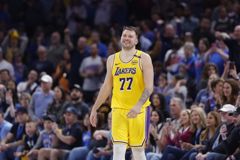 How is the public betting Luka Doncic’s return to Dallas?