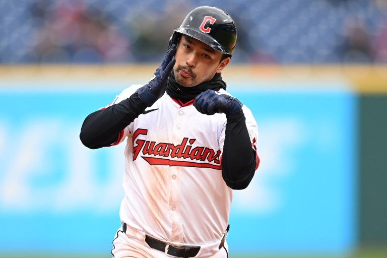 Top DraftKings MLB DFS Stacks for Thursday 4/17/25