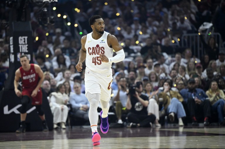 2025 NBA Playoffs: Heat at Cavaliers Game 2 prediction, pick