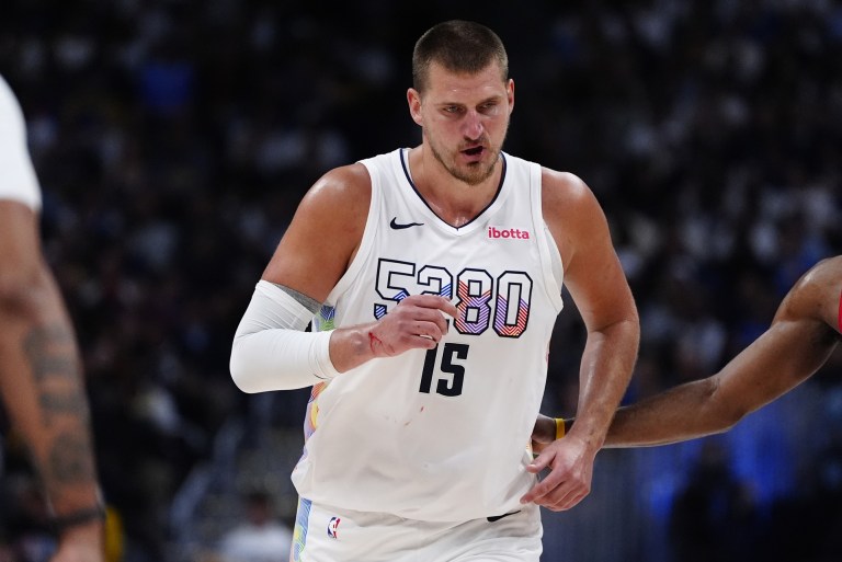 Best Nikola Jokic prop bet for Nuggets vs. Warriors on Thursday 10/23/25