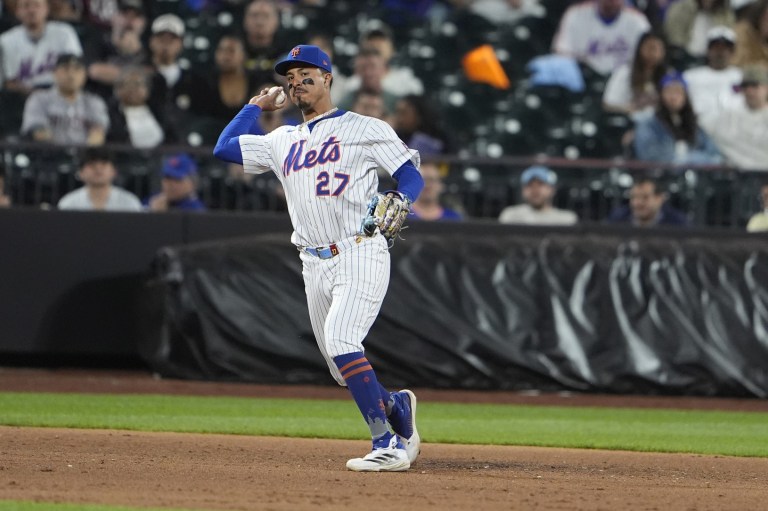 Fantasy Baseball Cheat Sheet: Top DraftKings MLB DFS Plays for Friday 5/9/25