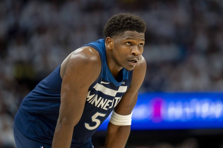 Dallas Mavericks at Minnesota Timberwolves prediction, pick for Monday 11/17/25