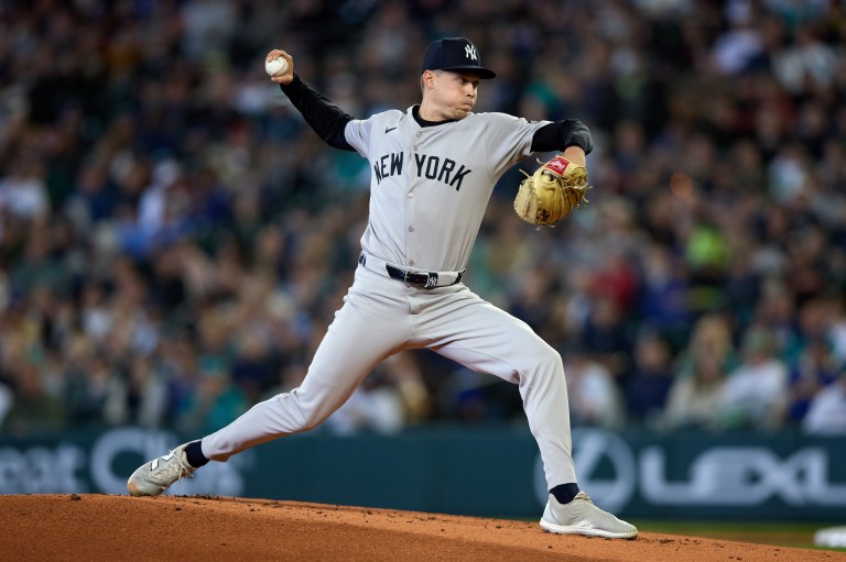 Fantasy Baseball Cheat Sheet: Top DraftKings MLB DFS Plays for Tuesday 5/20/25