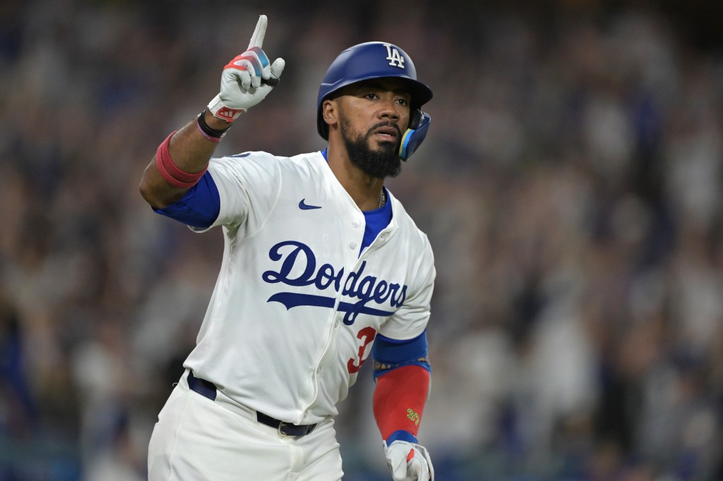 What happened to Teoscar Hernandez? Live injury updates for Rockies vs. Dodgers on 5/27/26