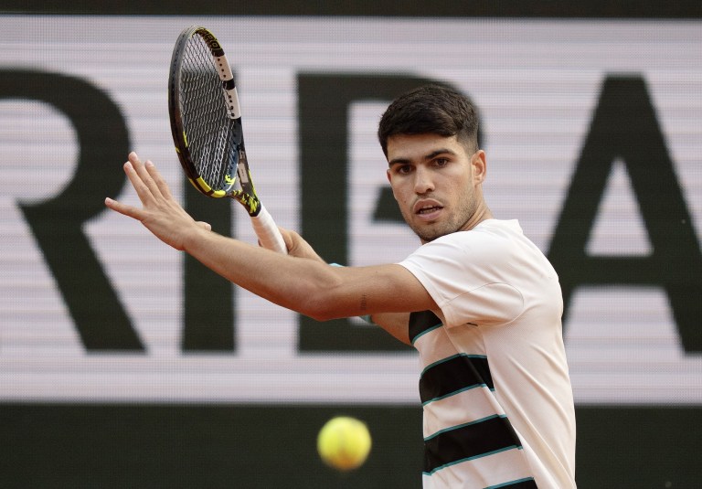 Carlos Alcaraz vs. Lorenzo Musetti prediction, pick for French Open semifinal