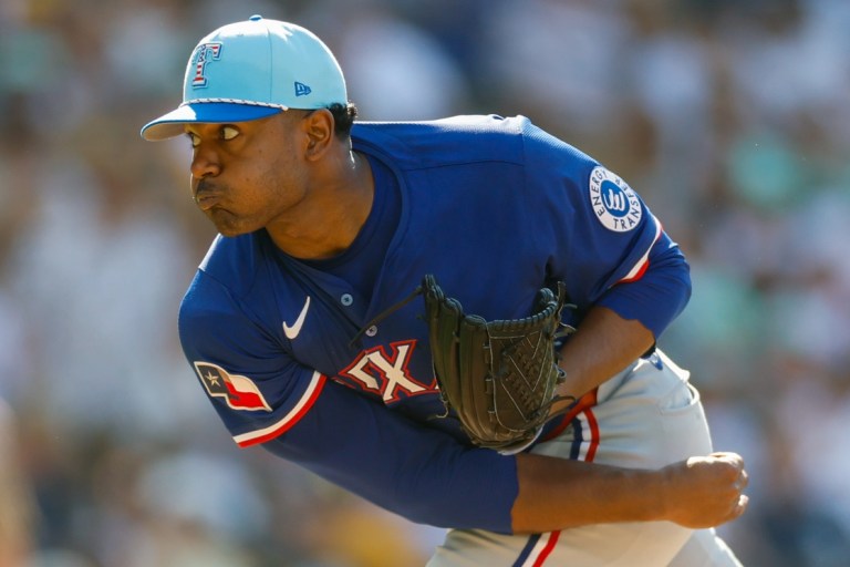 Fantasy Baseball Cheat Sheet: Top DraftKings MLB DFS Plays for Saturday 7/26/25