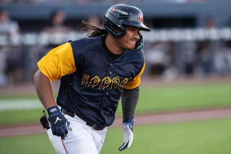 Fantasy Baseball Cheat Sheet: Top DraftKings MLB DFS Plays for Friday 8/22/25