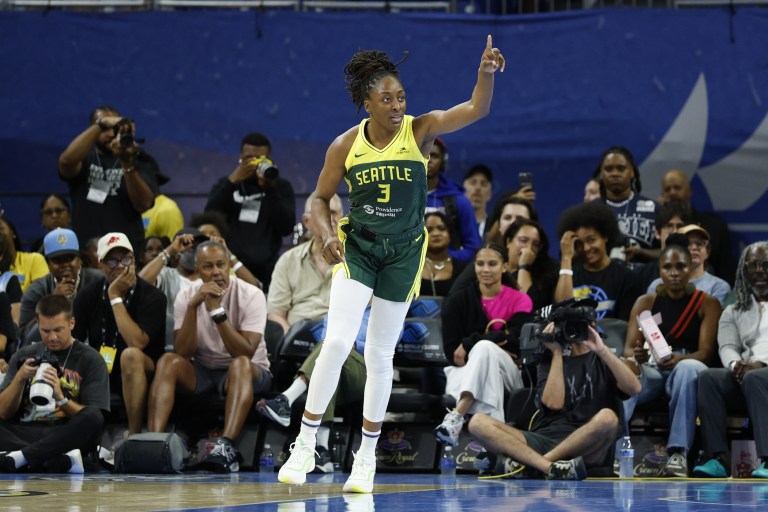 DraftKings WNBA Pick6 Fantasy Basketball Picks: Top Plays for Saturday, 7/26/25