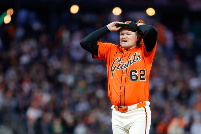 Pittsburgh Pirates at San Francisco Giants prediction, pick for Tuesday 8/5/25