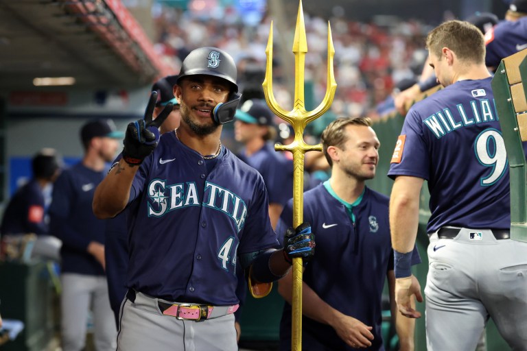 How to make a +10178 home run parlay on DraftKings Sportsbook for Monday 8/18/25
