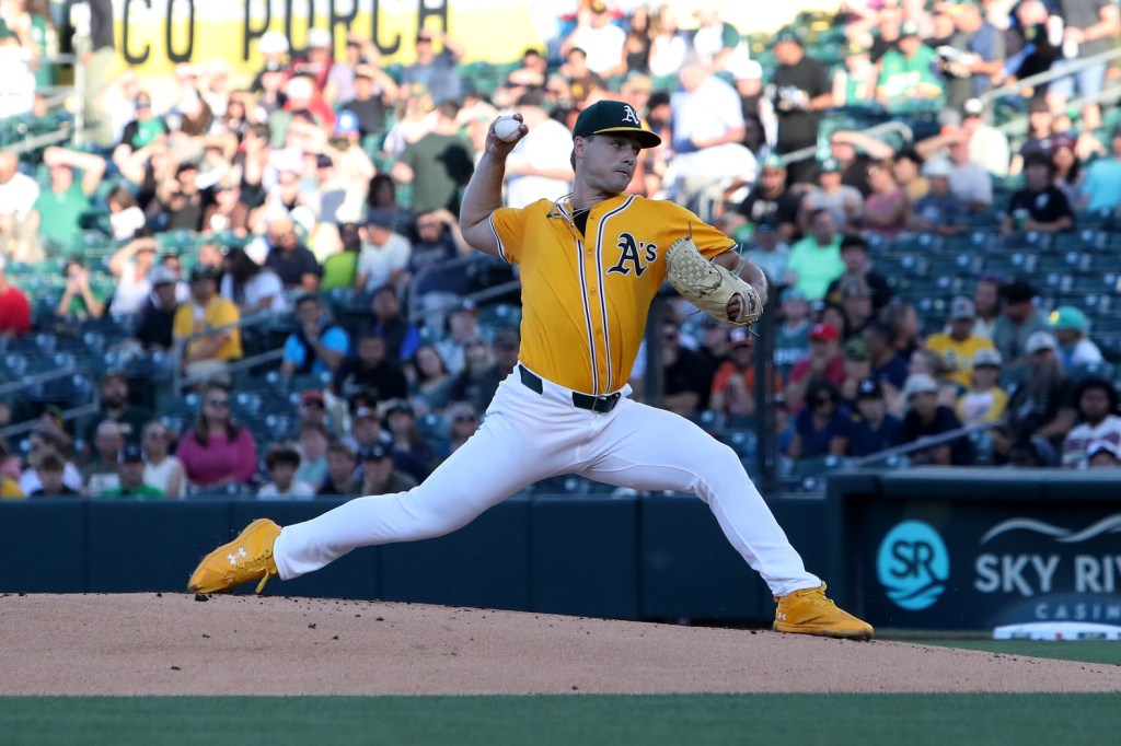 Fantasy Baseball Cheat Sheet: Top DraftKings MLB DFS Plays for Friday 8/8/25