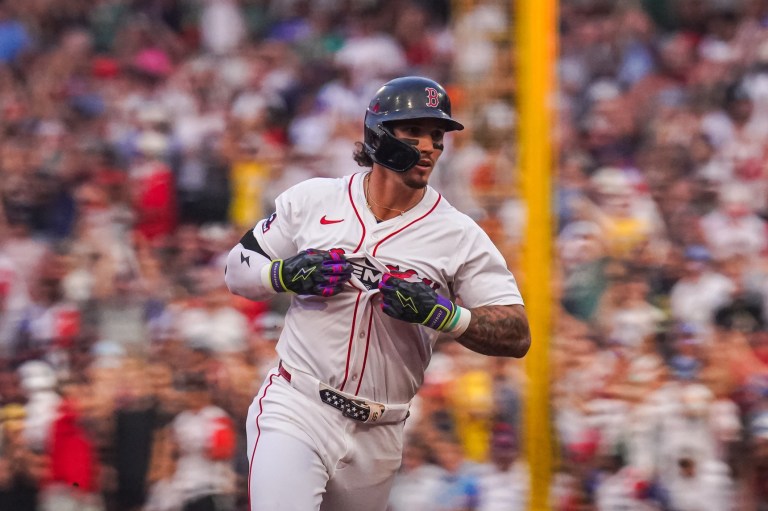 MLB DFS Picks: Three must-start fantasy baseball players for Tuesday 8/5/25
