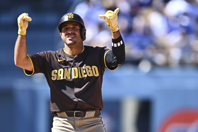 San Diego Padres vs. San Francisco Giants prediction, pick for Monday 8/18/25