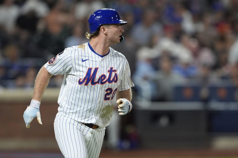 DraftKings MLB Pick6 Fantasy Baseball Picks: Top Plays and Projections for Thursday 8/28/25